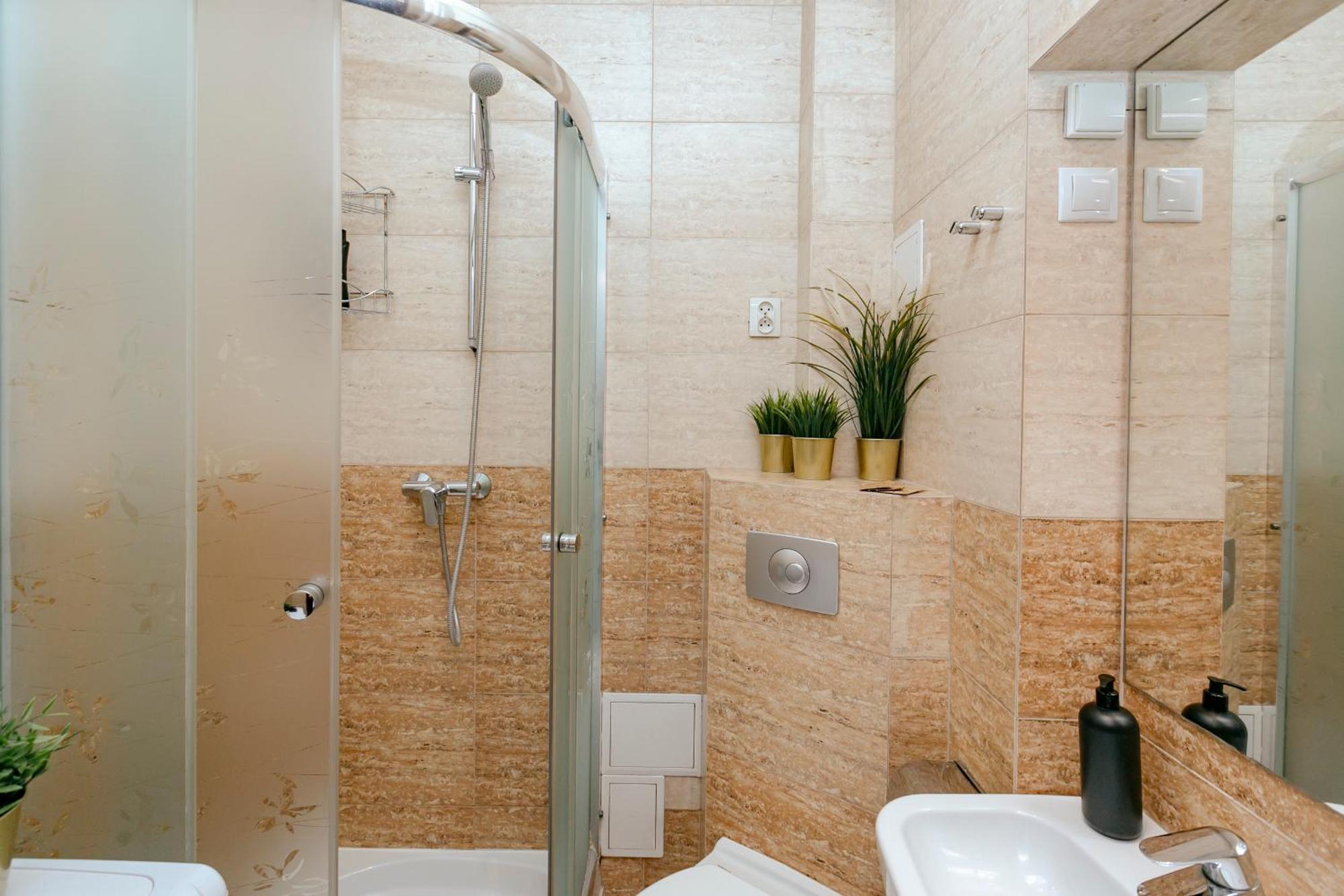 Plac Konstytucji 6 Orange - Apartament Dla 4 Osob - Bezplatny Parking - Free Parking - Piekny Widok Na Panorame Warszawy Varsovia Exterior foto