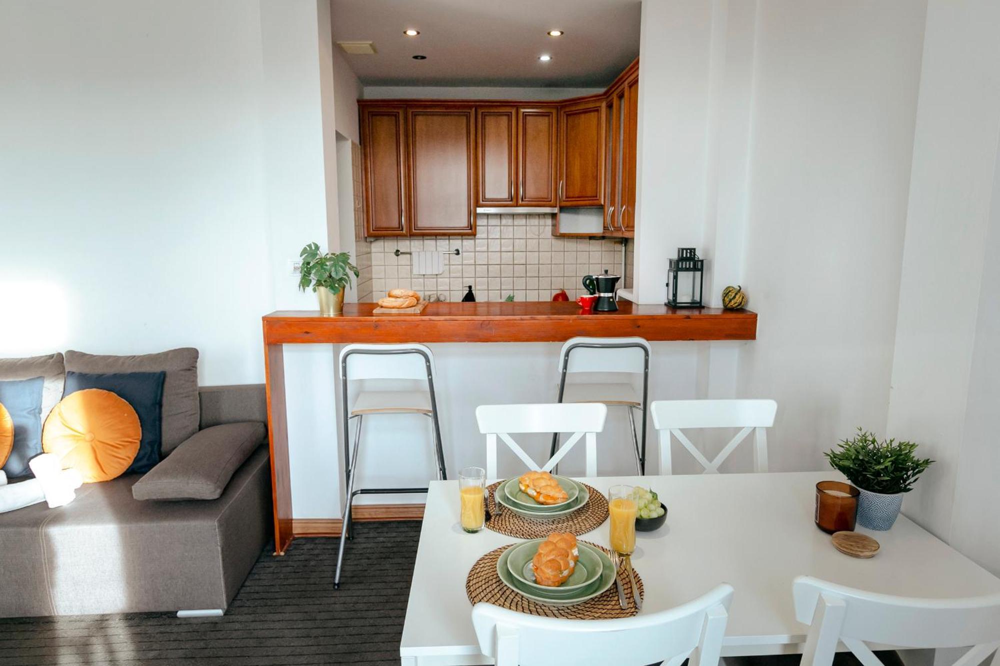 Plac Konstytucji 6 Orange - Apartament Dla 4 Osob - Bezplatny Parking - Free Parking - Piekny Widok Na Panorame Warszawy Varsovia Exterior foto